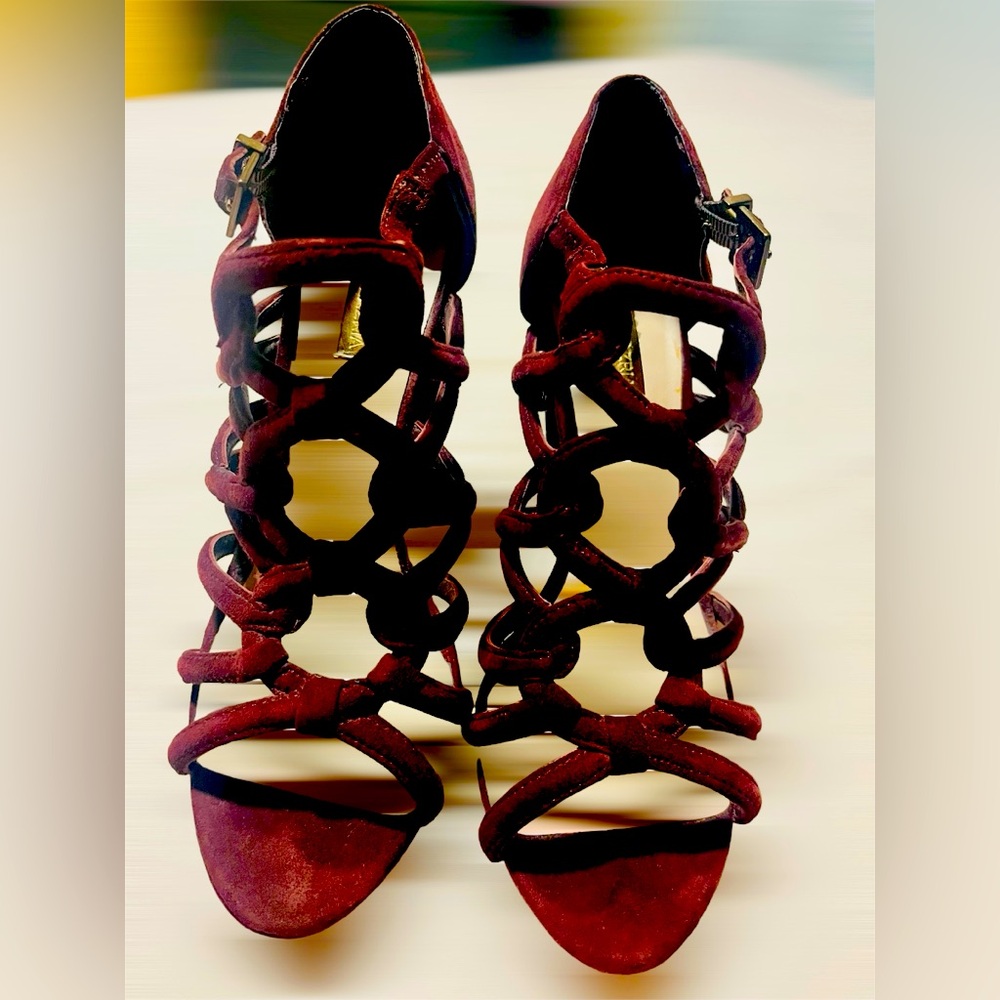 Burgundy BCBG Suede sandals 9